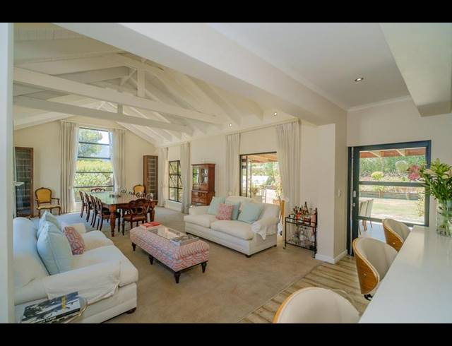 4 BEDROOM HOUSE FOR SALE IN TARRAGONA